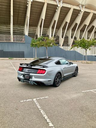 Ford Mustang 2.3 EcoBoost 214kW Mustang (Fastback)