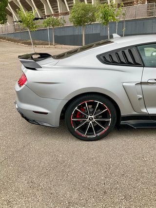 Ford Mustang 2.3 EcoBoost 214kW Mustang (Fastback)