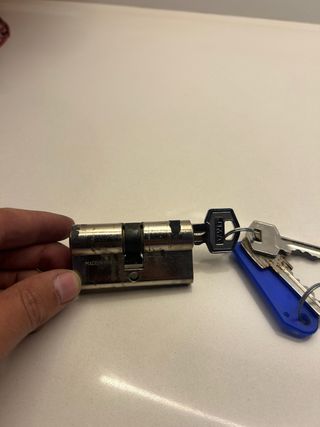 Bombín/Cilindro TESA con 3 llaves