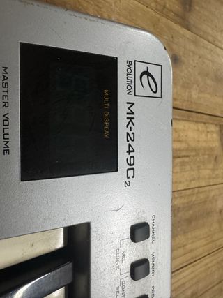 Teclado MIDI Evolution MK-249C