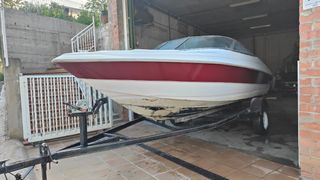 Barco Starcraft 5,5 metros con remolque con docume