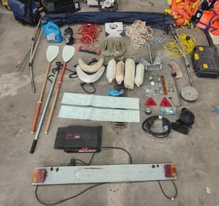 Barco Starcraft 5,5 metros con remolque con docume