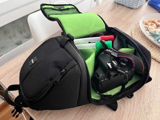 Canon EOS 750D Cámara DSLR Negra (sin penas uso)