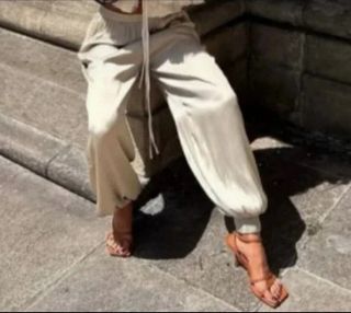 Pantalón Zara Bombacho 