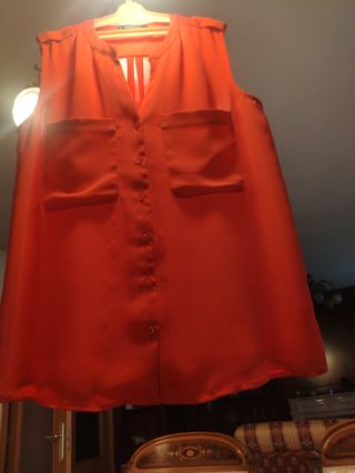 Blusa Mango sin mangas roja