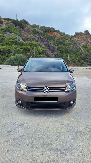 Volkswagen Touran 2012