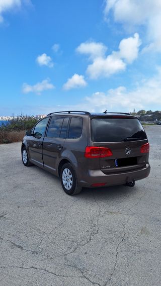 Volkswagen Touran 2012
