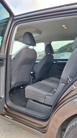 Volkswagen Touran 2012
