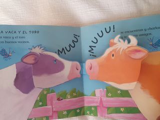 La gallina feliz (Libros cu-cú sorpresa series)...