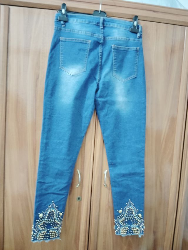 Vaqueros SHEIN con pedrería Talla XL