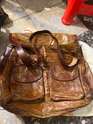 Bolso de cuero J. Cartel