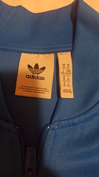 Chaqueta deportiva Adidas azul