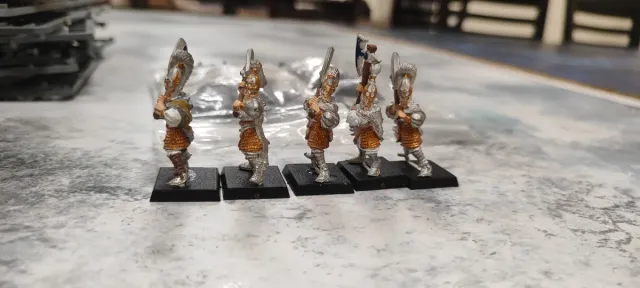 5 Miniaturas Leones Blanco de cracia de plomo
