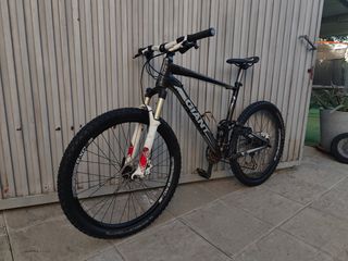 Bicicleta Giant Enduro