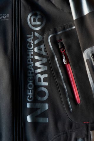 Chaqueta Soft Shell Geographical Norway Hombre.