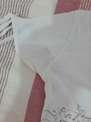 T-shirt bianca con stampa donna