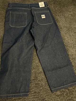 Pantalón vaquero ancho azul