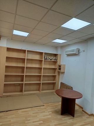 Local comercial en venta en Franciscanos en Albacete