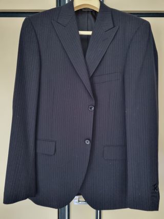 Completo giacca e pantaloni neri