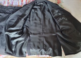 Completo giacca e pantaloni neri