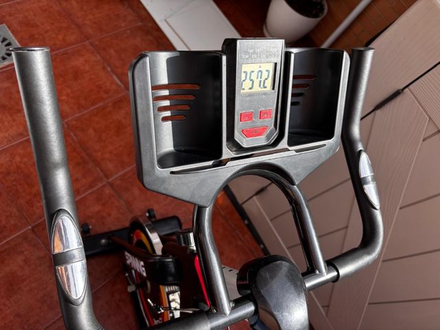 Bicicleta Spinning con Pantalla Digital