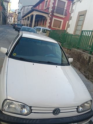 Volkswagen Golf 1993