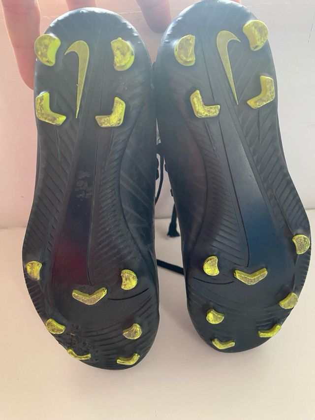 Botas de fútbol Nike Mercurial Talla 33