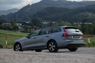 Volvo V60 2020
