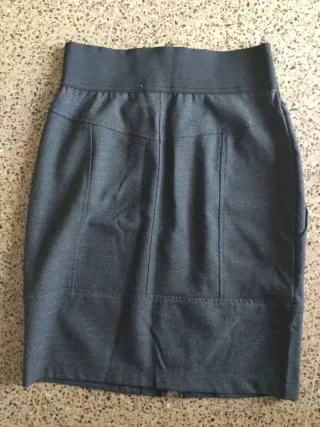 Falda Zara Gris Talla S