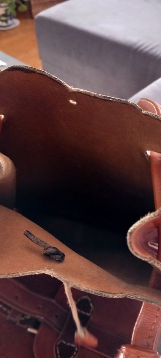 Bolso de cuero marrón