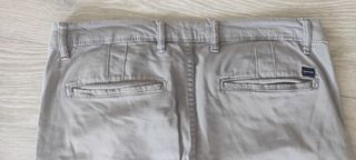 Pantalón chino Zara T/40 Gris