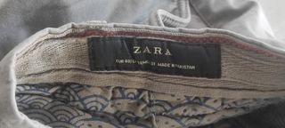 Pantalón chino Zara T/40 Gris