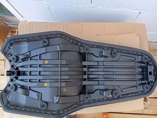 Asiento para BMW F750GS/ F850GS 