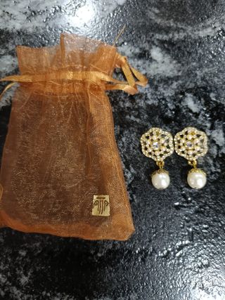 Lote de Pendientes Galería del Coleccionista 