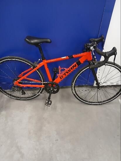 Triban 100 NIÑO Carretera