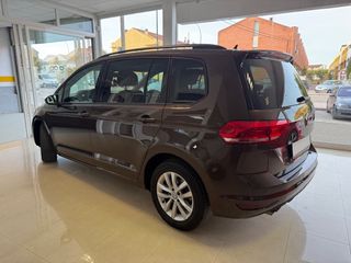 Volkswagen Touran 2016