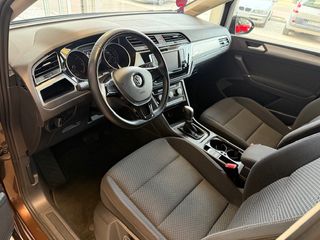 Volkswagen Touran 2016