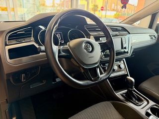 Volkswagen Touran 2016