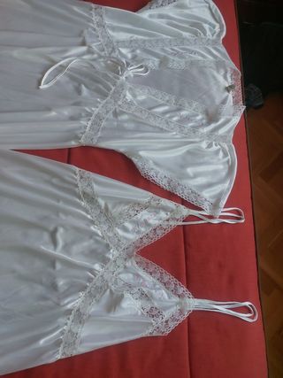 Conjunto bata y camisón satén blanco