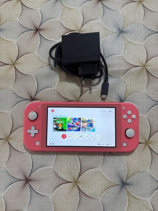 Nintendo Switch Lite Corallo