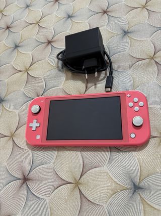 Nintendo Switch Lite Corallo