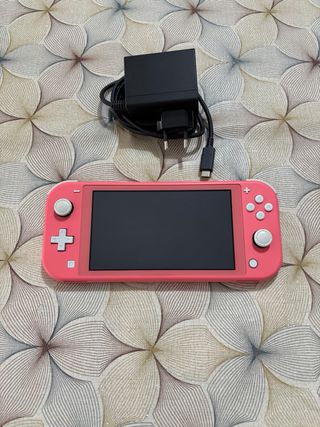 Nintendo Switch Lite Corallo