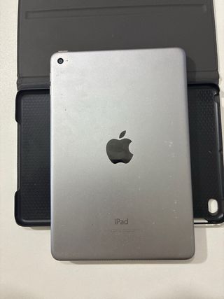 iPad mini 4 Plata