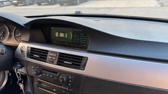 BMW Serie 330i 258cv