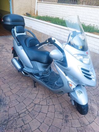Kymco Grand Dink 125 2005