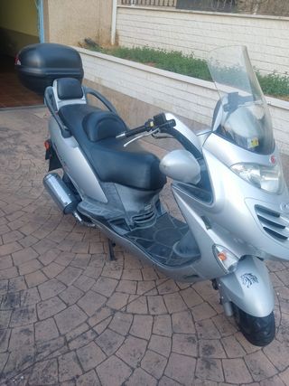 Kymco Grand Dink 125 2005