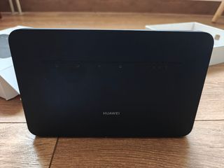 Router Huawei 4G+