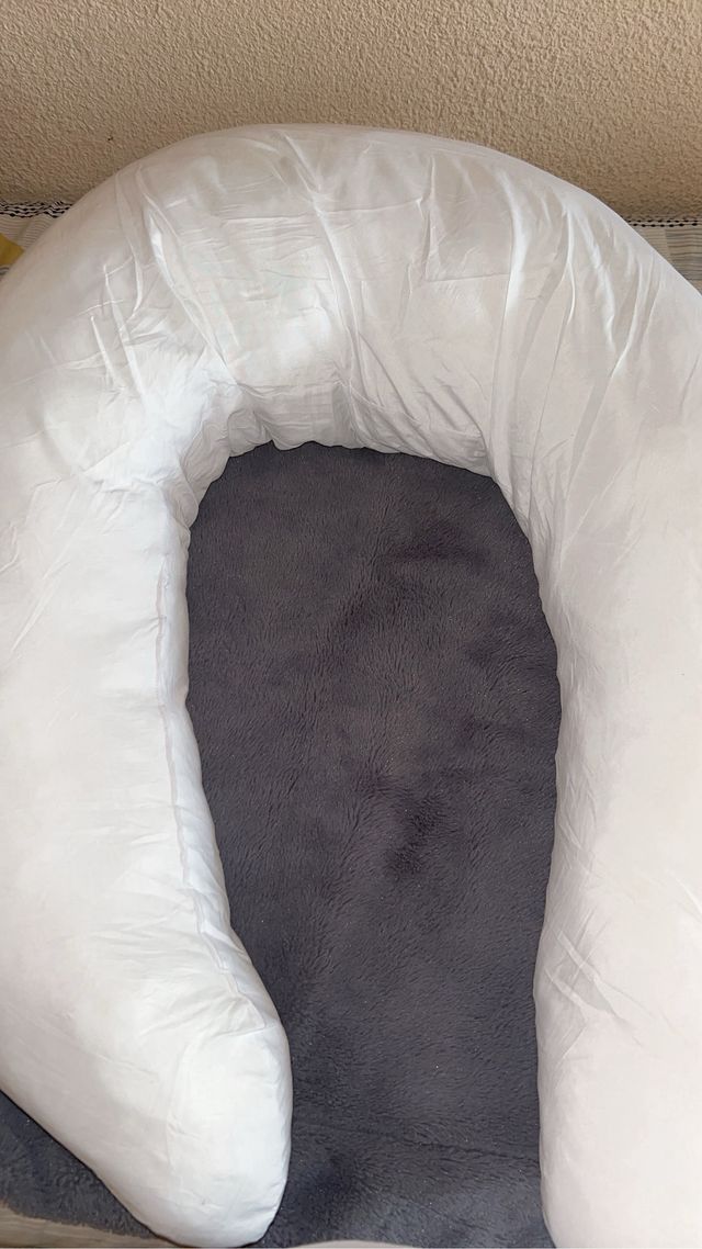 Cojín Lactancia Corazones Gris