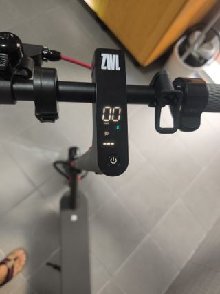 Patinete Eléctrico ZWL Nuevo