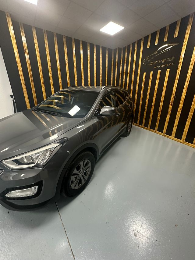 Hyundai Grand Santa Fe 2014